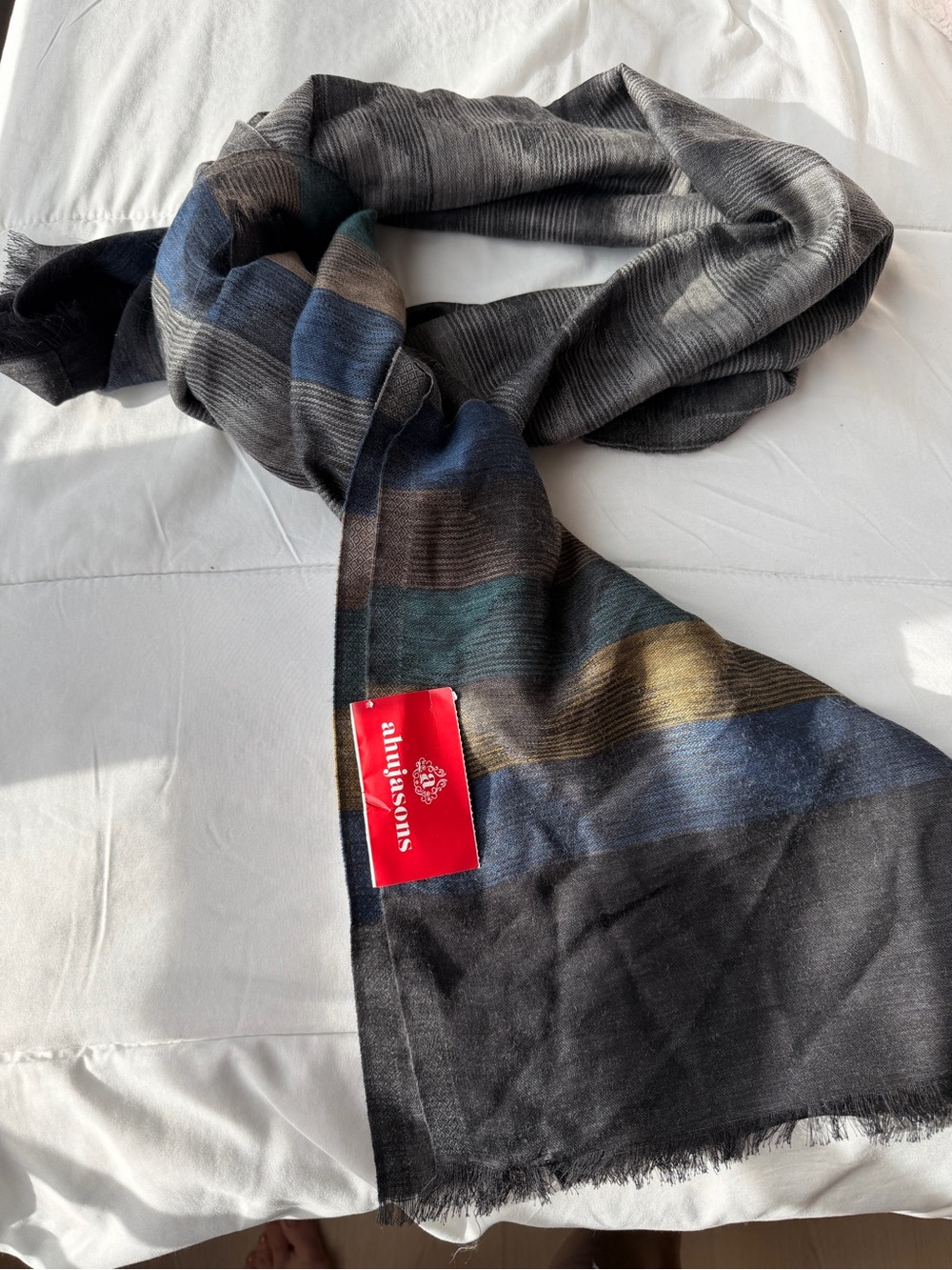 Women’s Black & Gray Striped Scarf
